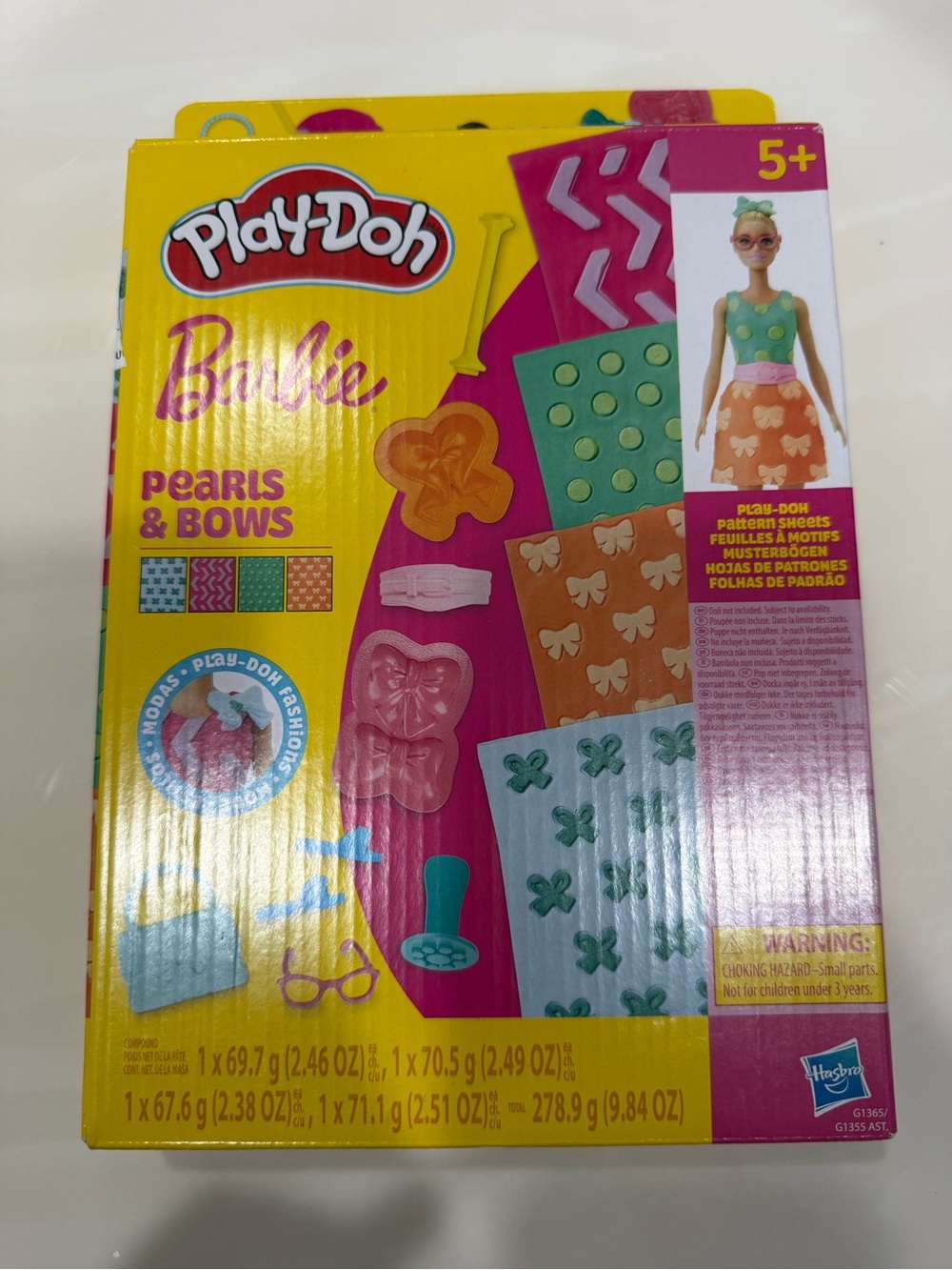 New Play-Doh Barbie Pearls & Bows Playset